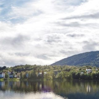 風景湖の iPhone4s 壁紙