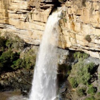 風景自然滝の iPhone5s / iPhone5c / iPhone5 壁紙