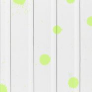木目水滴白黄緑の iPhone8 壁紙