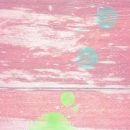 木目水滴赤緑の iPhone8 壁紙
