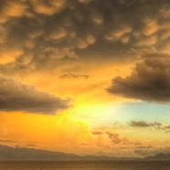 景色夕日空雲の iPhone8 壁紙