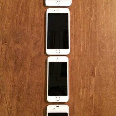 iPhone4s,iPhone5s,iPhone6,iPhone6Plus木板茶色の iPhone8 壁紙