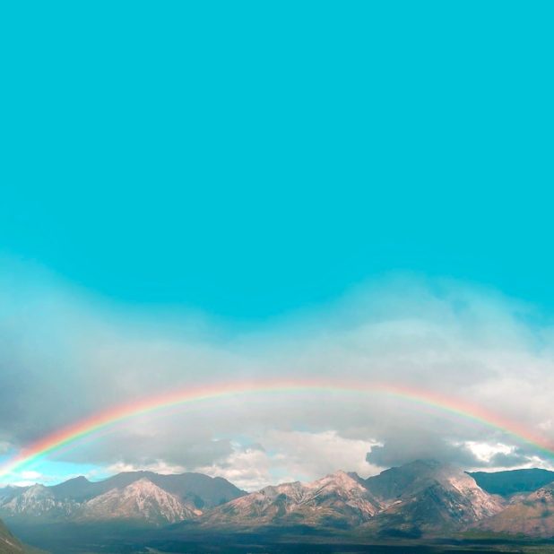 風景虹山空の iPhone8Plus 壁紙