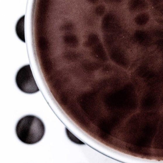 コーヒーカップドット白黒の iPhoneX 壁紙