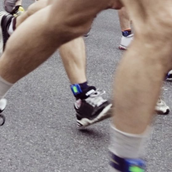 足マラソン靴の iPhoneX 壁紙
